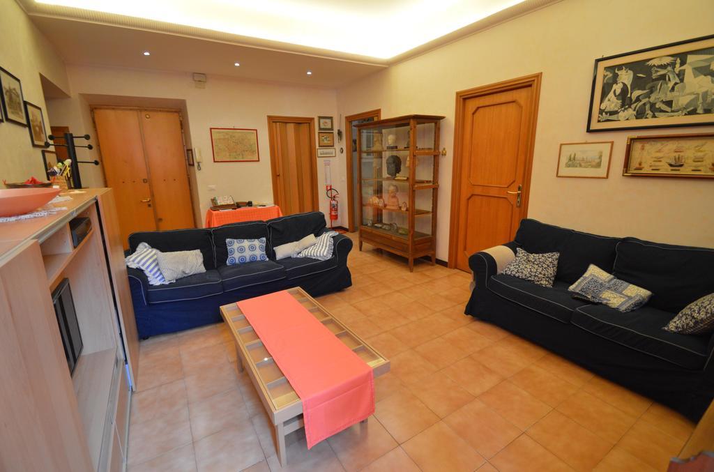 Casa Vacanze Zio Gionni Рим Экстерьер фото