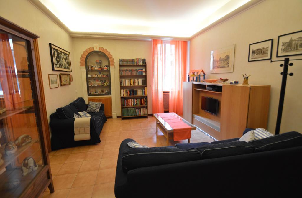 Casa Vacanze Zio Gionni Рим Экстерьер фото